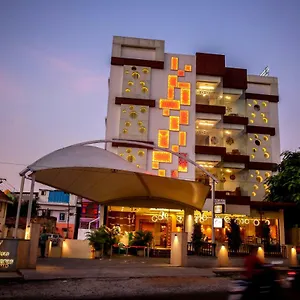 3* Hotel Samudra